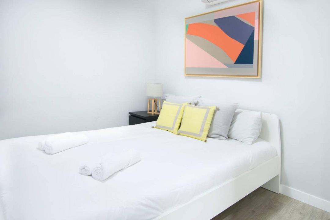 Cruz Apartment Madrid Exterior photo