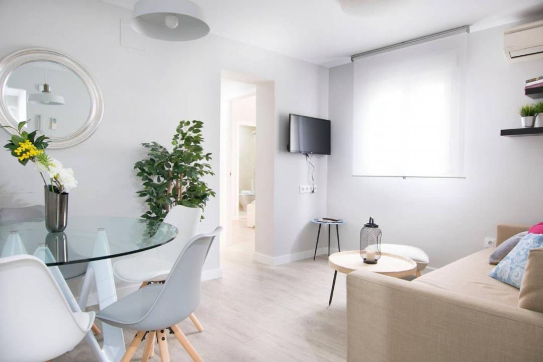 Cruz Apartment Madrid Exterior photo